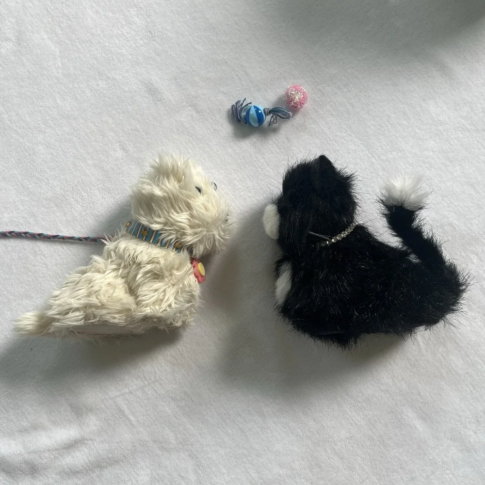 American Girl Doll Pets Coconut Dog and Licorice Cat Pet Carrier & Accessories